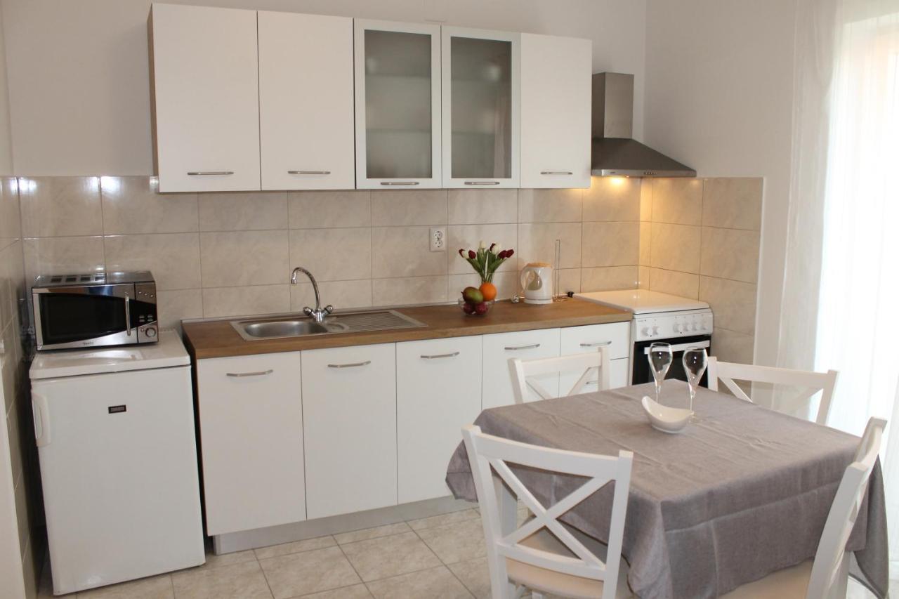Apartments Valeria Kastela Luaran gambar