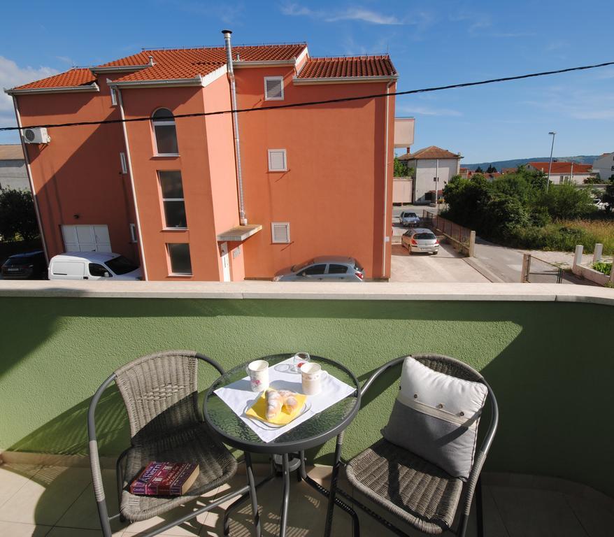 Apartments Valeria Kastela Luaran gambar