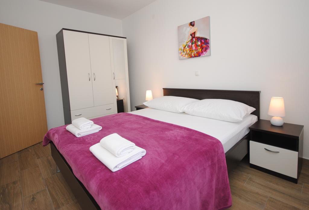 Apartments Valeria Kastela Luaran gambar